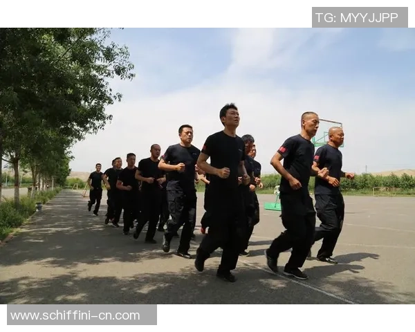 上海足球队阵地战体系解析与战术创新探讨